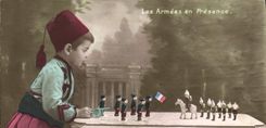 CPA Fantaisie Enfant Soldats Les armees en presence  
