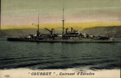CPA Bateau de Guerre Courbet Cuirasse d'escadre 