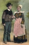 CPA Folklore Maries de Bannalec Etude de costumes