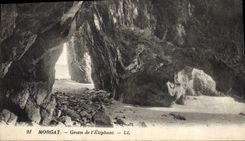 CPA Grotte de l'elephant Morgat Grottes 