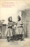 CPA Fantaisie Enfant Poupee Les deux entetees