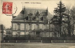 CPA Dreux La Sous Prefecture 