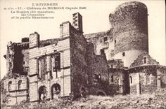 CPA Chateau de Murols Le donjon Auvergne Les chapelles et la partie Renaissance