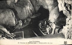 CPA Grottes de Betharram Debarcadere du lac Grotte 