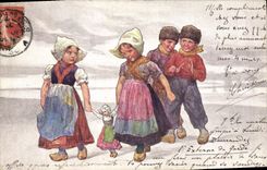 CPA Fantaisie Enfants Poupee  