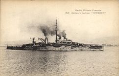 CPA Bateau de Guerre Cuirasse a turbines Courbet
