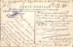 CPA Bateau de Guerre Courbet Cuirasse a turbines