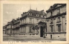 CPA Prefecture Place de Verdun Grenoble  