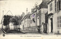 CPA Issoudun La Sous Prefecture 