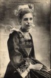 CPA Folklore Jeune fille de Pont Aven