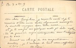 CPA Folklore Chez le Quemener L'essayage de la toilette