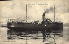 CPA Bateau de Guerre Le Cerbere Mouilleur de mines