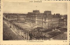 CPA Lyon La Prefecture et ses jardins