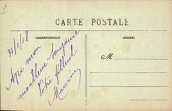 CPA Folklore Pont L'Abbe La reine des brodeuses 