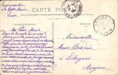 CPA Fantaisie Poupee  La poupee voyageuse Tandis qu'a laver gentiment Georgette s'etait occupee Elle