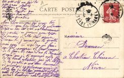 CPA Folklore Famille de paysans des environs de Moncontour 