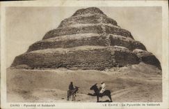 CPA Egypt Egypte Le Caire La Pyramide de Sakkarah 