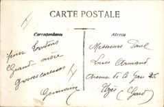 CPA Fantaisie Poupee Enfants  Le tambour est pour les garcons Aux filles poupee et chiffons 