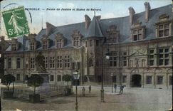 CPA Grenoble Palais de Justice et Statue de Bayard 