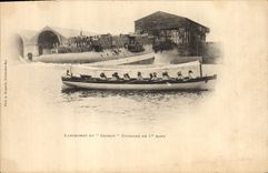 CPA Bateau de Guerre Lancement du Carnot Cuirasse de 1er rang 