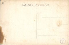 CPA Bateau de Guerre Marine de Guerre Courbet Cuirasse d'escadre a turbines 