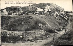 CPA Militaria Fort de Vaux Les Fosses du Fort Cote Nord 