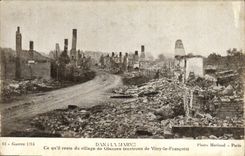 CPA Militaria Dans la Marne Ce qu'il reste du village de Glannes (environs de Vitry le Francois) 