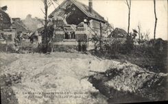 CPA Militaria La Grande Guerre 1914 15 Ruines du chateau et du village de Vermelles 