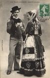 CPA Folklore Maries de Quimper Etude de costumes 