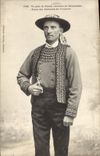 CPA Folklore Un gars de Ploare environs de Douarnenez (Etude des Costumes de Finistere) 