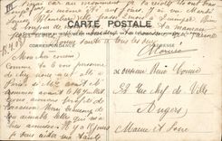 CPA Folklore Quimper Femme 