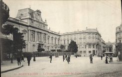 CPA Montrellier La prefecture et l'hotel de poste 