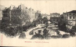 CPA Montauban Place de la Prefecture 