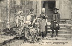 CPA Folklore Keriolet costumes anciens du musee Pont Aven Tregunc Riec Pont L'Abbe Elliant