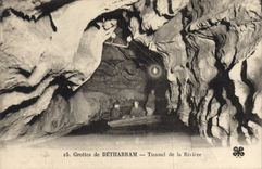 CPA Grottes de Betharram Tunnel de la Riviere 