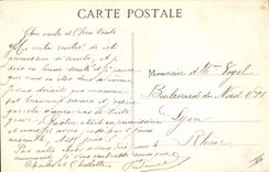 CPA Bateau de guerre Democratie Cuirasse Francais de 1er rang 