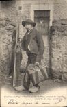 CPA Folklore Environs du Puy Type de paysan du Velay revenant du marche 