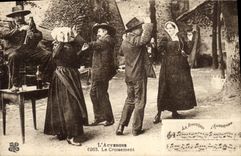 CPA Folklore Auvergne Le croisement