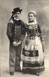 CPA Folklore Maries de Quimper Mariage