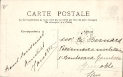 CPA Folklore Auvergnate en costume de fete