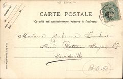 CPA Folklore Auvergne La bourree