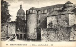 CPA Chateau et la cathedrale Boulogne sur Mer