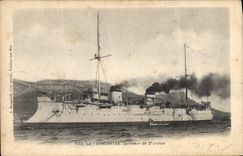CPA Bateau de guerre Le Descartes Croiseur de 2eme classe 