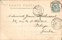 CPA Bateau de guerre Le Descartes Croiseur de 2eme classe 