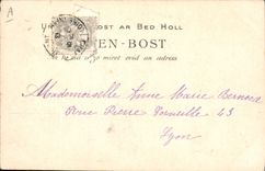 CPA Folklore Chez le Quemeneur L'essayage de la toilette