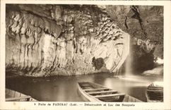 CPA Grotte Grottes Puits de Padirac Debarcadere et lac des Bouquets