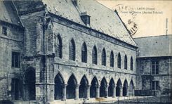 CPA Palais de justice Laon Ancien Eveche