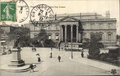 CPA Palais de justice et statue Gay Lussac Limoges Tramway