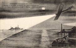 CPA Bateau de Guerre navale Avion francais rentrant de reconnaissance a bord du croiseur de 1er rang