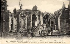 CPA Militaria Bataille de la Somme Tilloloy Les restes de l'eglise incendiee